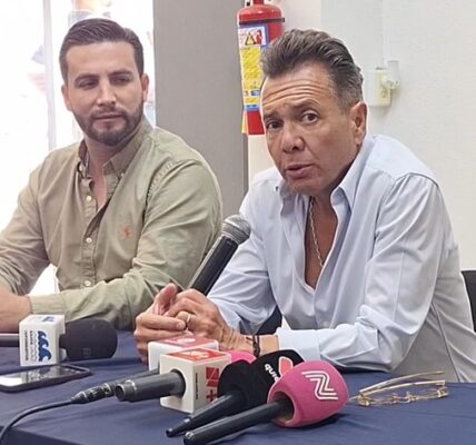 Ofrece Lemus a Munguía a firmar acuerdo para un Vallarta libre de espectaculares