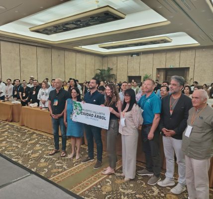 Puerto Vallarta se convierte en la sede del foro “Ciudades Árbol del Mundo”