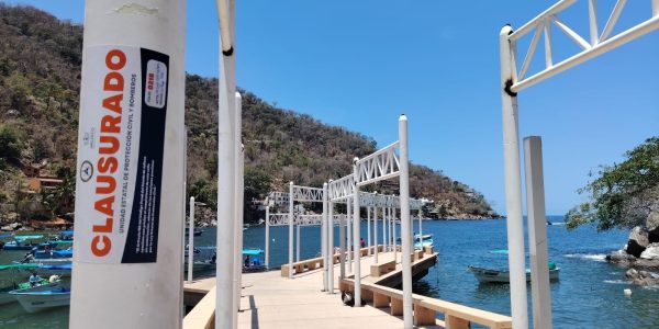 Protección Civil Jalisco clausura estructuras del Ayuntamiento en muelle de Boca de Tomatlán Protección Civil Jalisco clausura estructuras del Ayuntamiento en muelle de Boca de Tomatlán