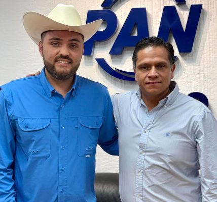 Juan Calderón Ibarría formaliza su afiliación al PAN rumbo al proceso electoral de 2027