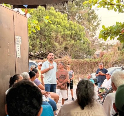Ra Aguilar destaca fuerza territorial en reunión con vecinos de La Primavera