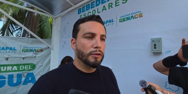 No se descarta analizar una propuesta de eliminación de gerencias y asesores, así como recorte de nómina: Munguía No se descarta analizar una propuesta de eliminación de gerencias y asesores, así como recorte de nómina: Munguía
