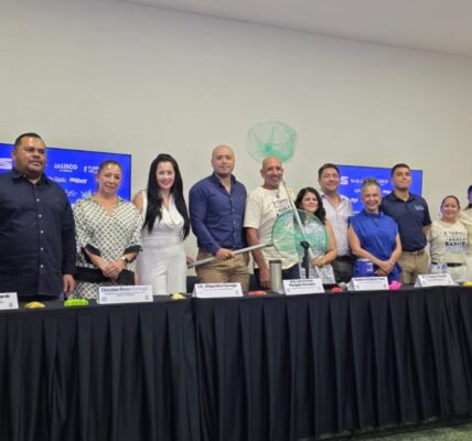 Todo listo para el tercer torneo internacional de pesca de basura en Puerto Vallarta y Bahía de Banderas Todo listo para el tercer torneo internacional de pesca de basura en Puerto Vallarta y Bahía de Banderas